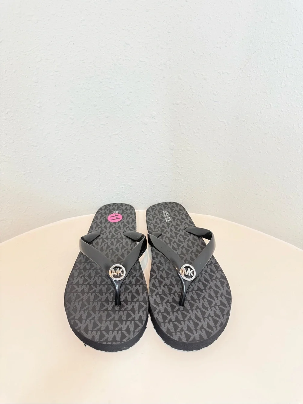 Michael Kors Signature Logo Black Women’s Slides Size 11 NEW